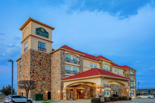 La Quinta Inn & Suites By Wyndham Mckinney,Dallas>>Allen,3 star