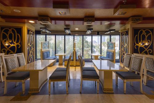 montana al azizia hotel