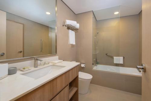 somerset valero makati