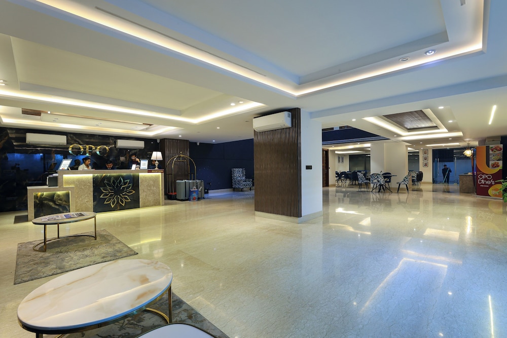 opo hotel iffco chowk