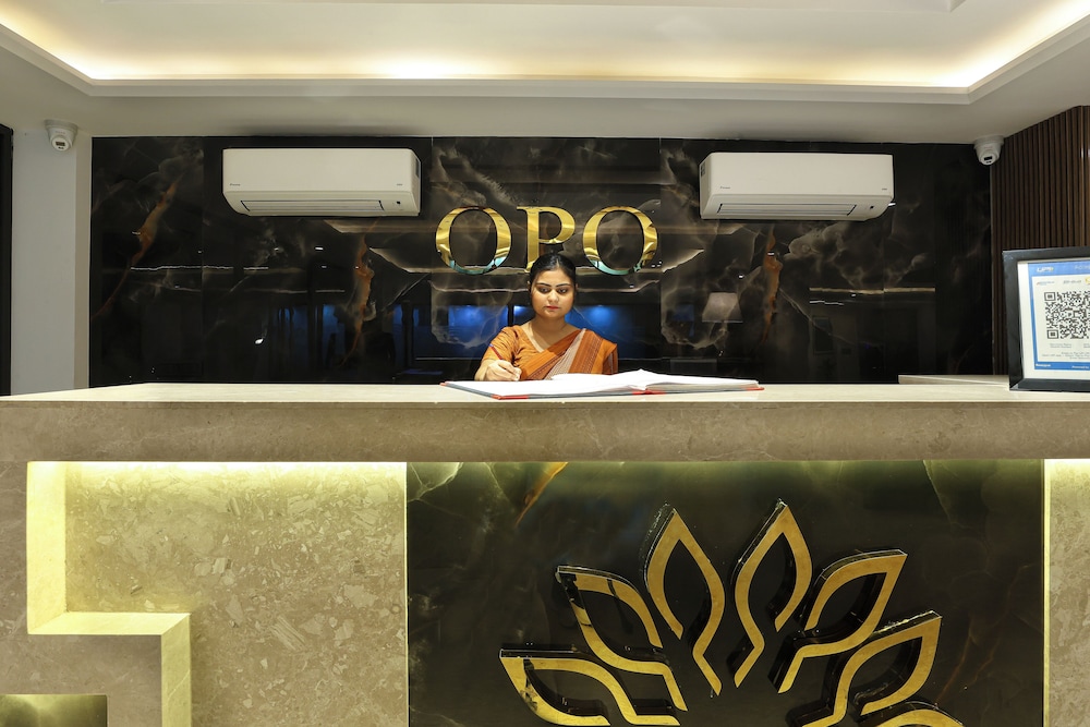 opo hotel iffco chowk