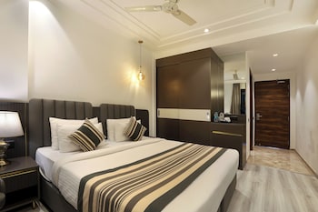 opo hotel iffco chowk