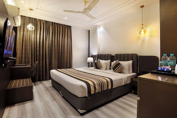 opo hotel iffco chowk