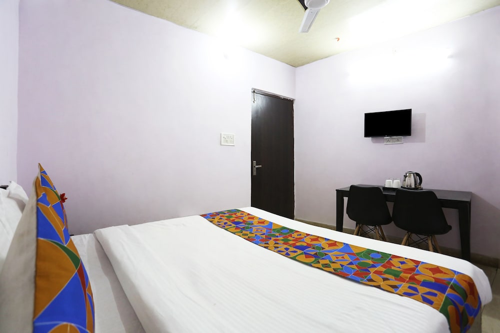 twamev punjabi bagh