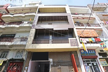 twamev punjabi bagh