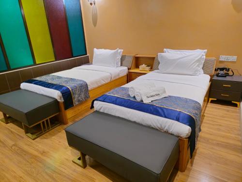the century boutique hotel