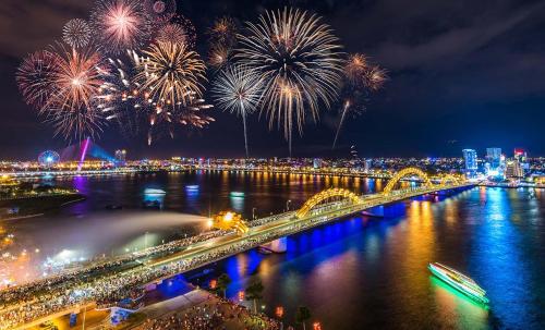 corgi house danang
