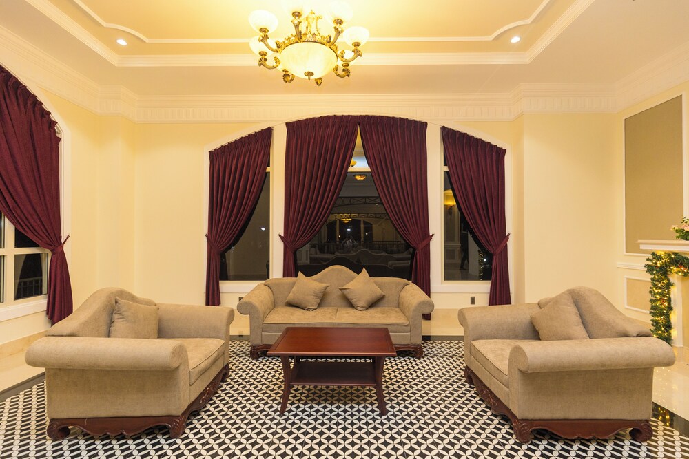 calyssa hotels and village