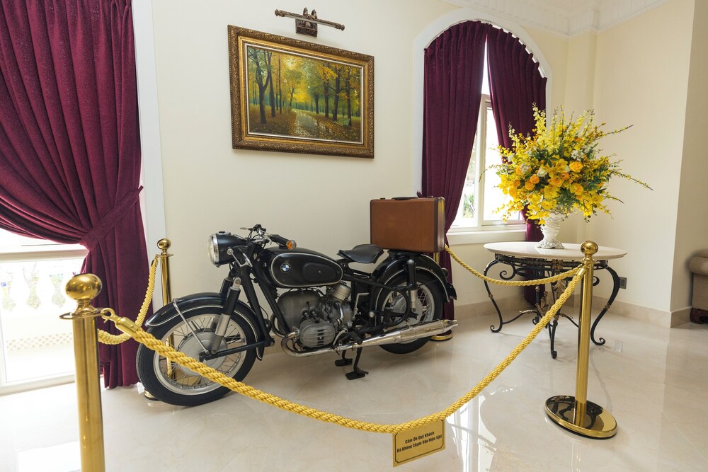 calyssa hotels and village