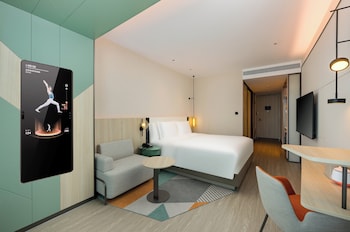 even qingdao laoshan an ihg hotel