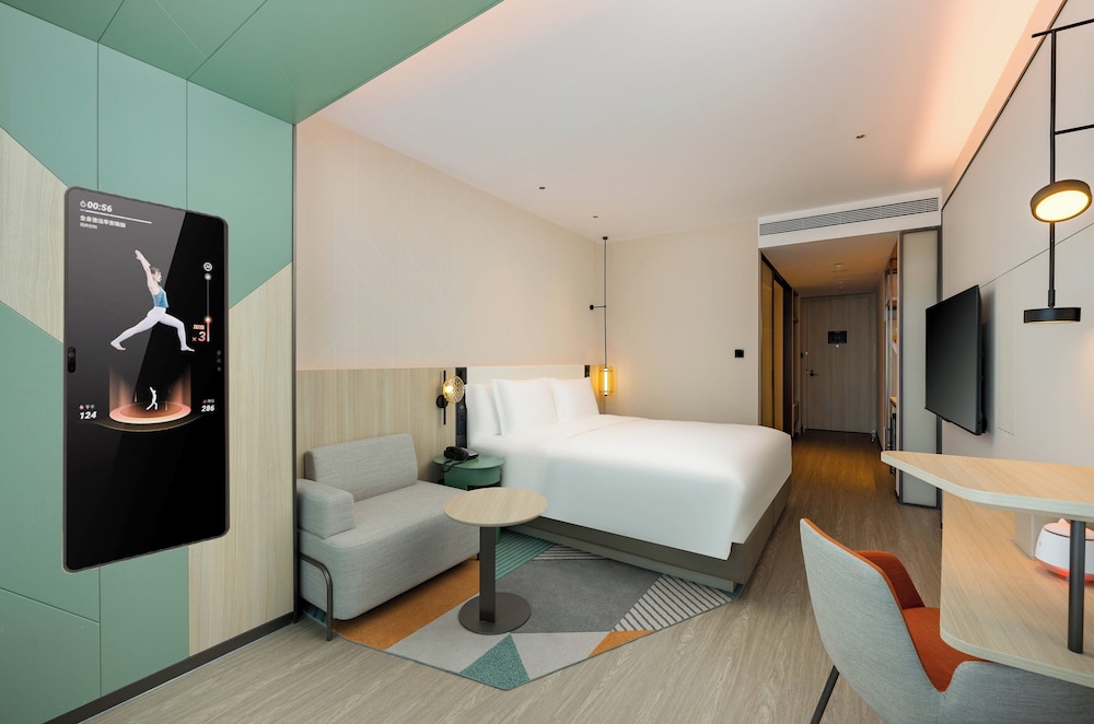 even qingdao laoshan an ihg hotel