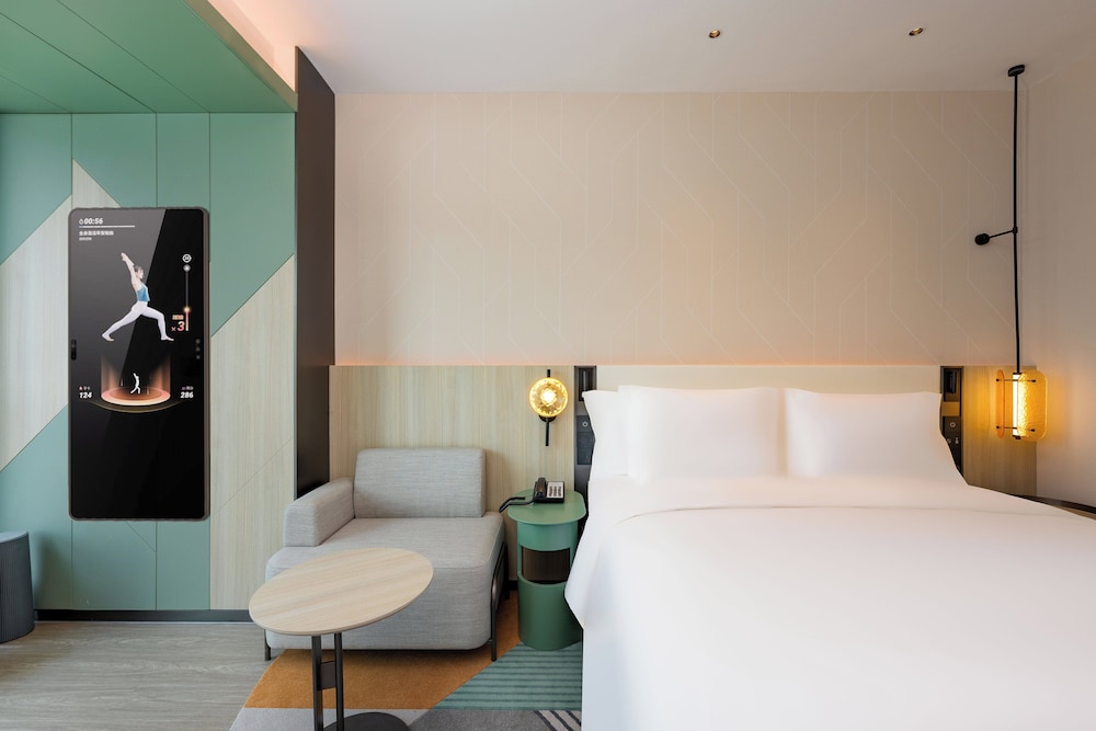 even qingdao laoshan an ihg hotel