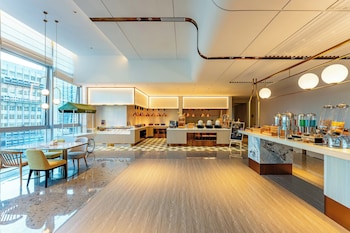 even qingdao laoshan an ihg hotel