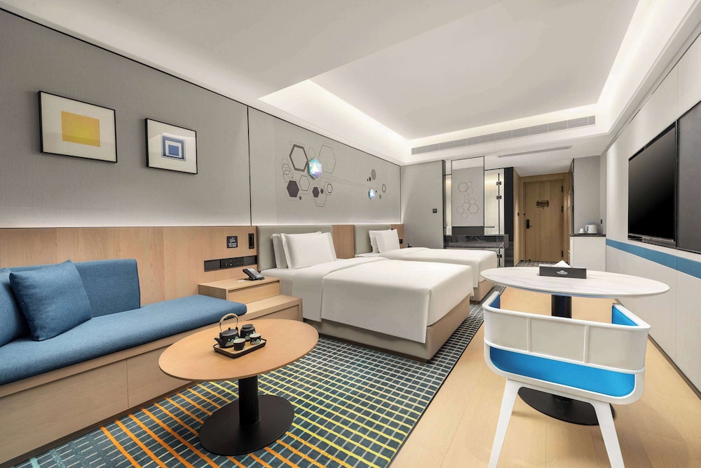 microtel by wyndham xishuangbanna mengle