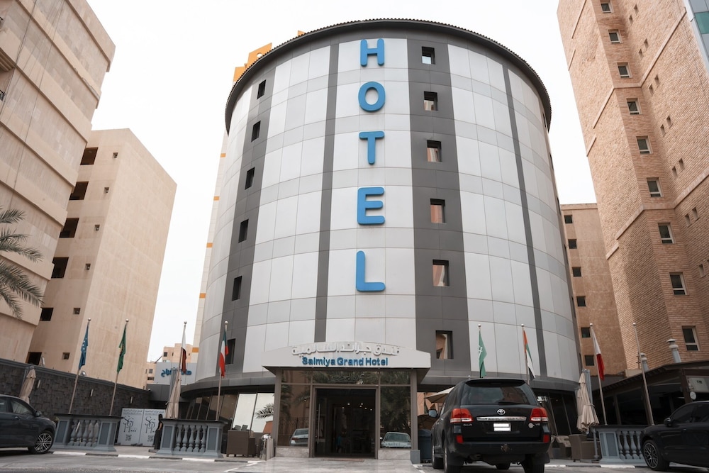 salmiya grand hotel