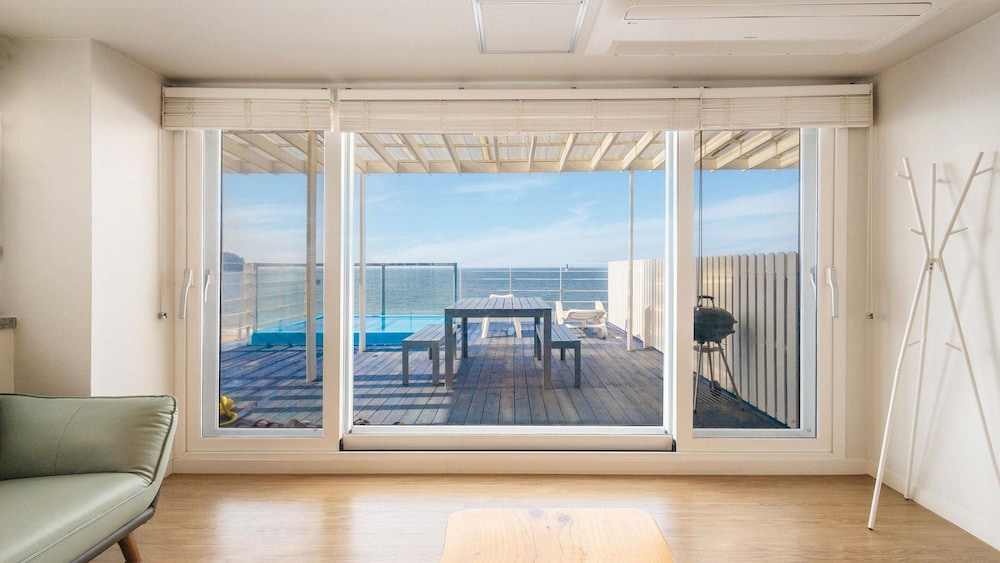 boryeong lehouse pension