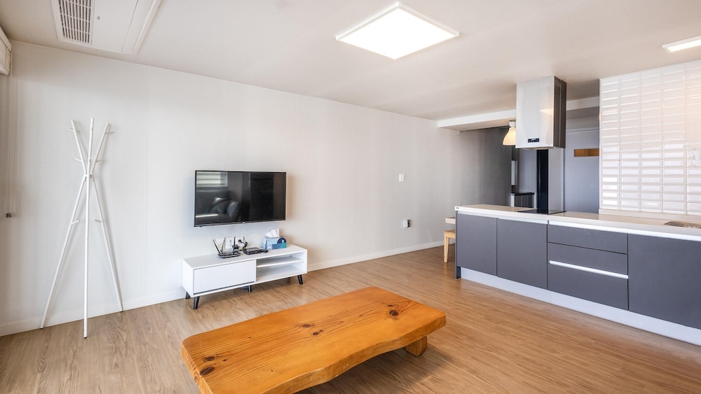 boryeong lehouse pension