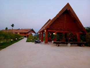 vang vieng romantic place resort