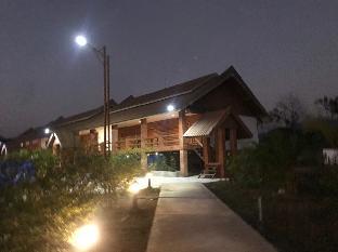 vang vieng romantic place resort