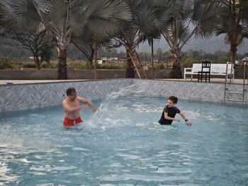 vang vieng romantic place resort