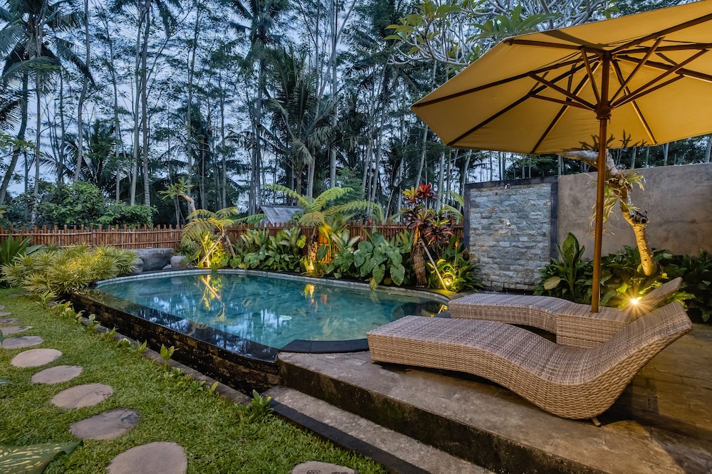 ratni ubud villa
