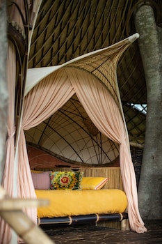 bambu indah resort