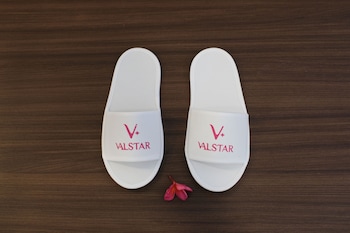 valstar hotel canggu