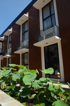valstar hotel canggu
