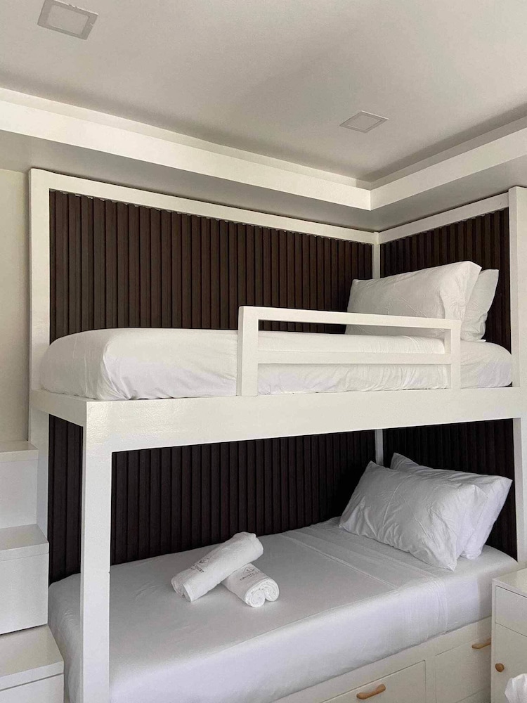 grospe resort boracay