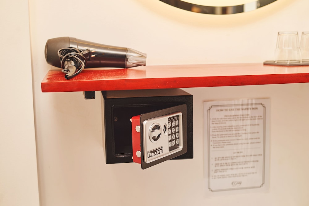 hotel gray in boracay