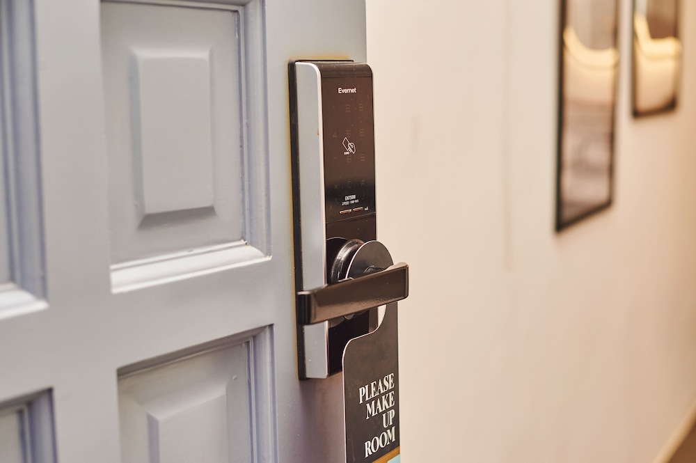 hotel gray in boracay