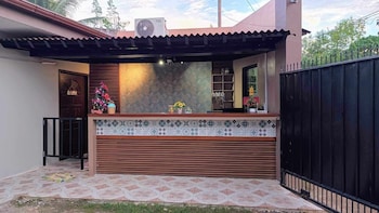 alona princess suites