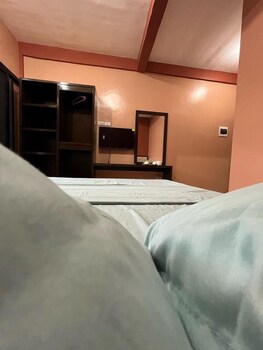 alona princess suites