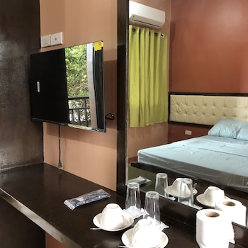 alona princess suites