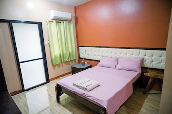 alona princess suites