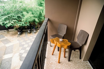 alona princess suites