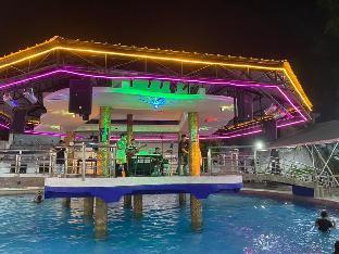 clark cu hotel