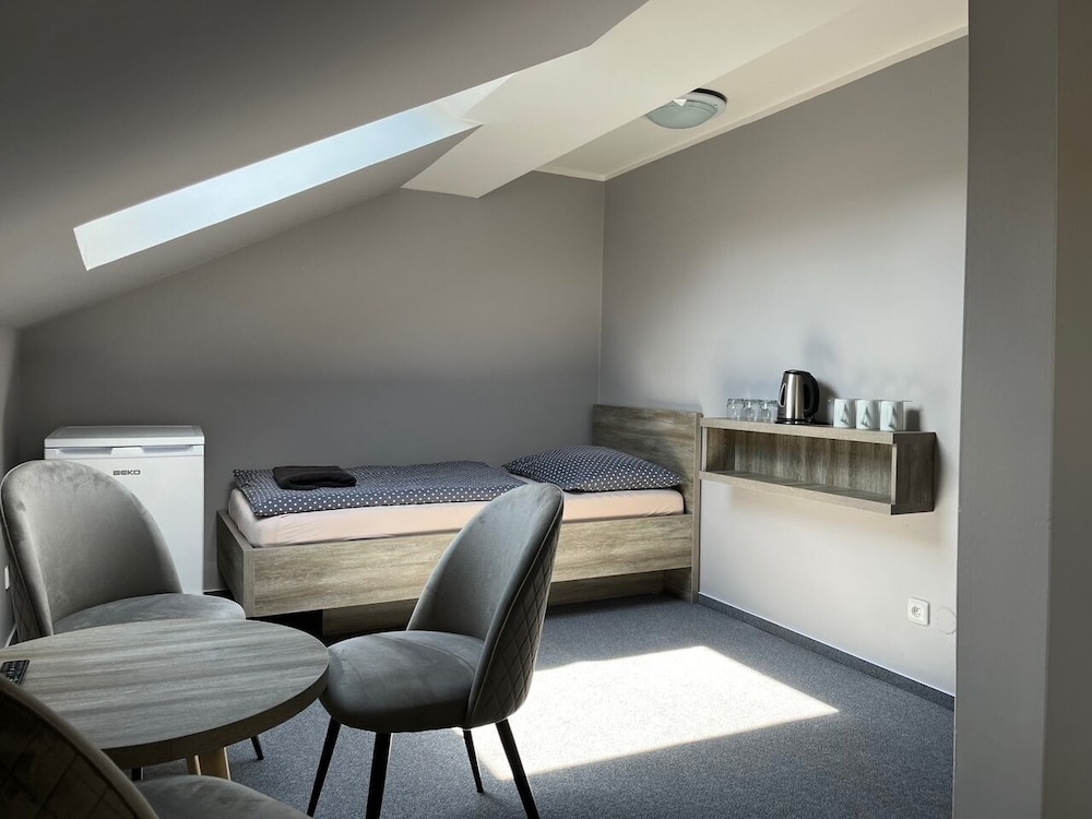 hotel almond