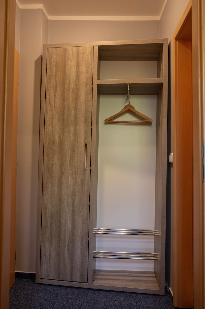 hotel almond