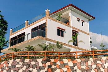 sonrisa resort de playa by hiverooms