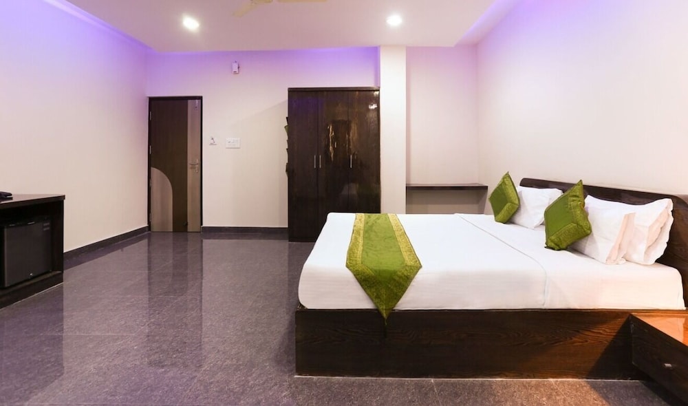 vaishnavi residency by urban hotels