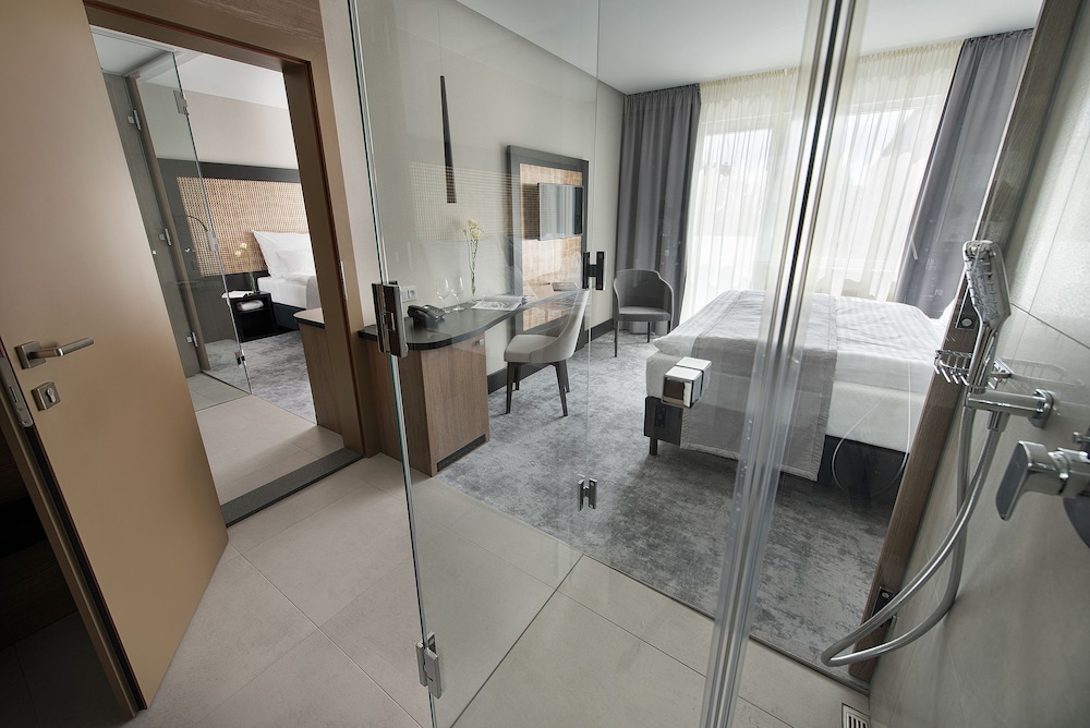 premium wellness and wine hotel