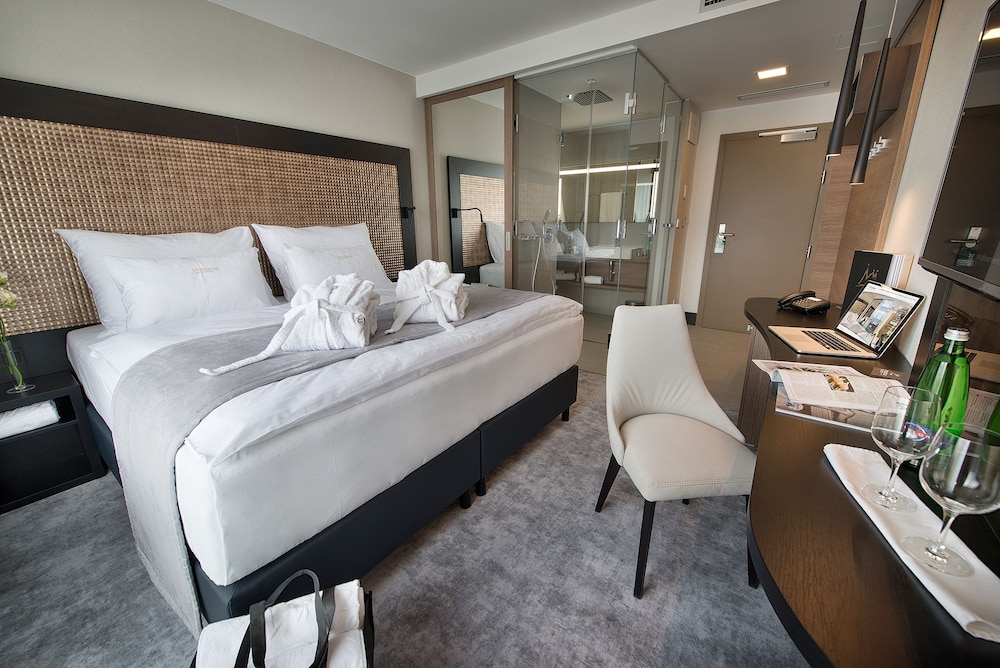 premium wellness and wine hotel