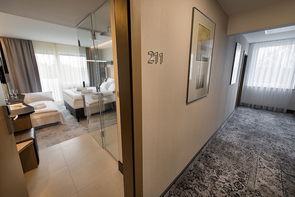 premium wellness and wine hotel