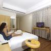 saltstayz select galleria market and golf course road