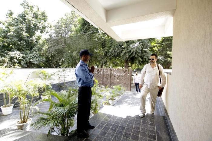 saltstayz select galleria market and golf course road