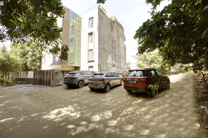 saltstayz select galleria market and golf course road