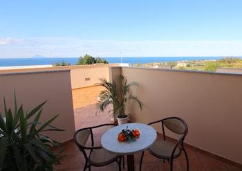 la bussola hotel restaurant