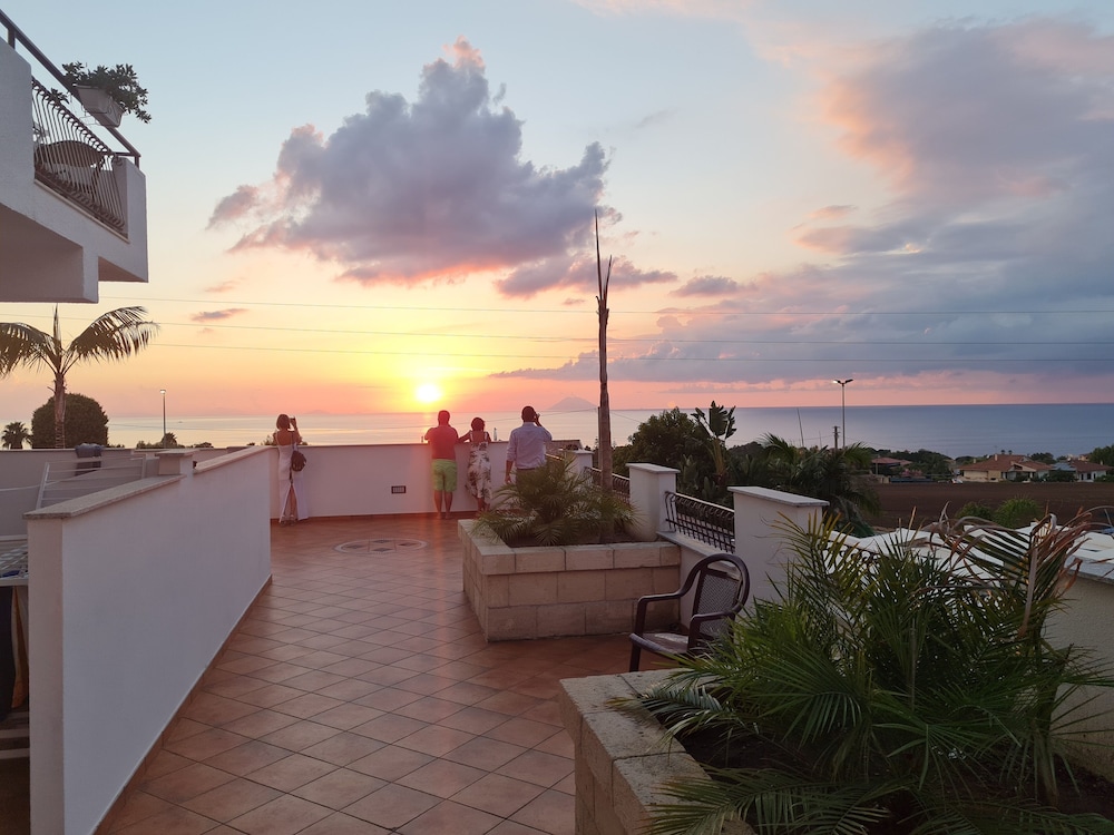 la bussola hotel restaurant