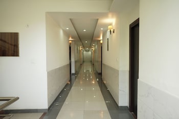 Anupam Resort,,2.5 star